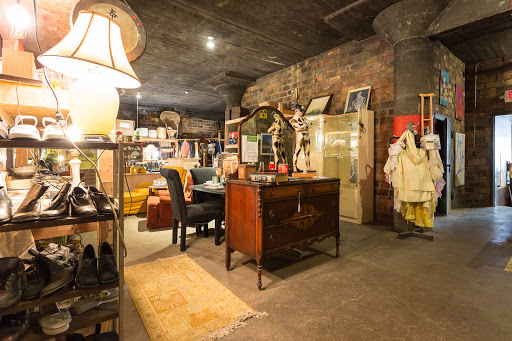 Moving and Storage Service «D & D Moving & Storage Company», reviews and photos, 7930 Mack Ave, Detroit, MI 48214, USA