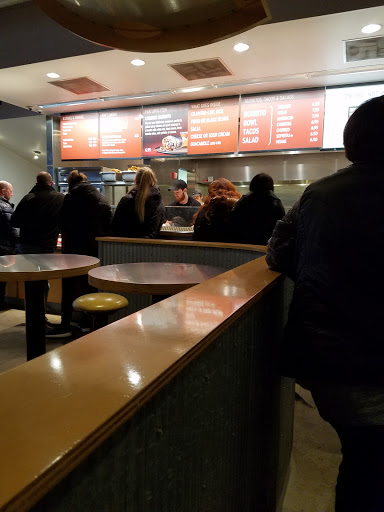 Mexican Restaurant «Chipotle Mexican Grill», reviews and photos, 3354 Washtenaw Ave, Ann Arbor, MI 48104, USA