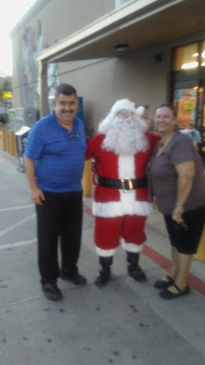 Supermarket «Tienda Fiesta Mart», reviews and photos, 210 E Davis St, Conroe, TX 77301, USA