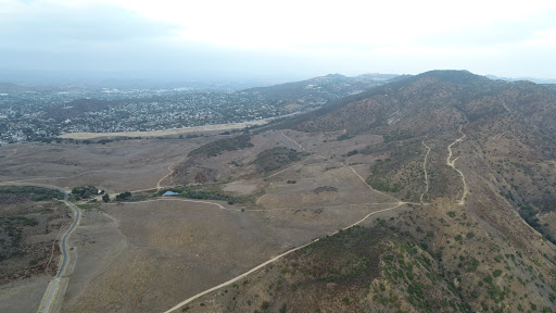 Car Wash «Village Hand Wash», reviews and photos, 3369 Thousand Oaks Blvd, Thousand Oaks, CA 91362, USA