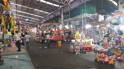 Mercado De Jamaica, Salidas Metro Jamaica