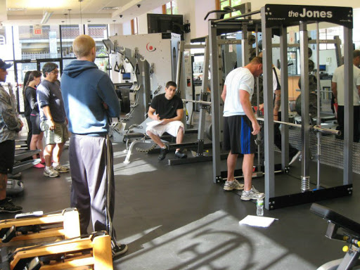 Gym «Full Time Fitness - Morristown», reviews and photos, 17 Bank St, Morristown, NJ 07960, USA