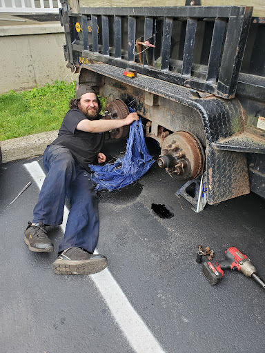 Auto Repair Shop «J & J Automotive Repair LLC», reviews and photos, 8 Commerce St, Poughkeepsie, NY 12603, USA