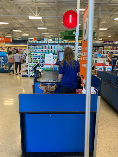 Pet Supply Store «PetSmart», reviews and photos, 3111 111th St, Naperville, IL 60564, USA