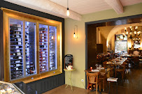 Atmosphère du Restaurant français L'Aile ou la Cuisse à Saint-Rémy-de-Provence - n°1