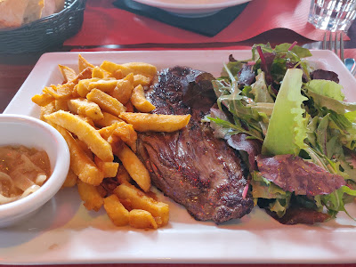 Le Pub Suresnes à Suresnes
