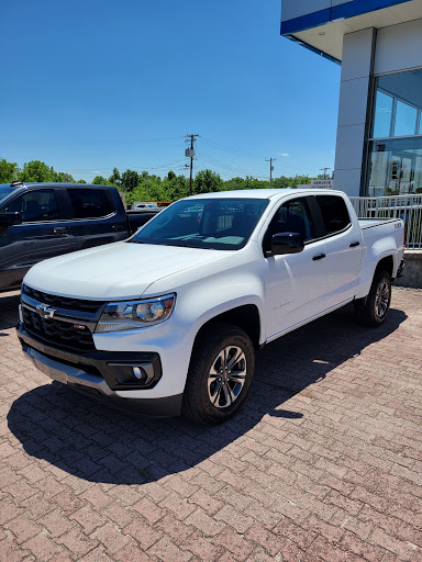 Chevrolet Dealer «Dave Kirk Chevrolet Buick GMC Cadillac», reviews and photos, 2955 N Main St, Crossville, TN 38555, USA