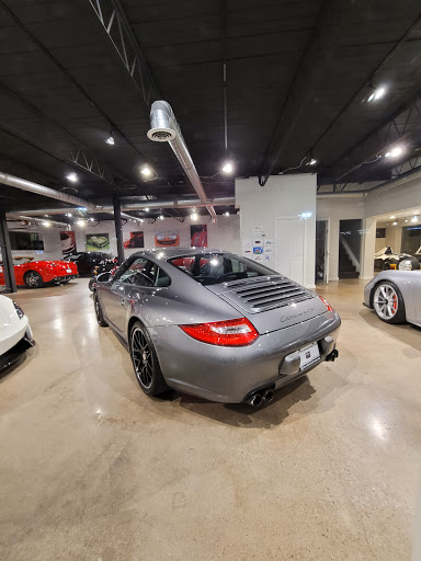 Used Car Dealer «Platinum Motor Cars», reviews and photos, 1090 S Adams Rd, Birmingham, MI 48009, USA