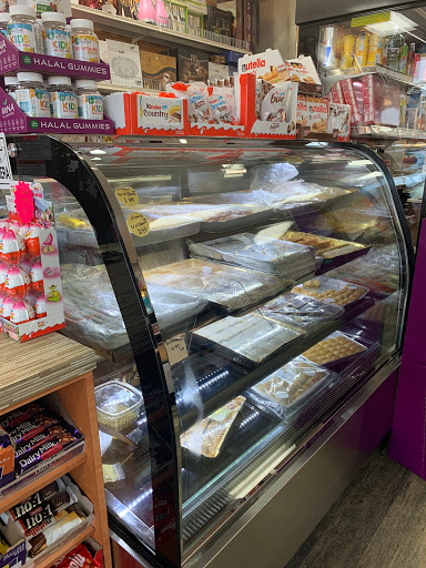 Asian Grocery Store «Sayar Food Market», reviews and photos, 3 Everett St #3e, Revere, MA 02151, USA