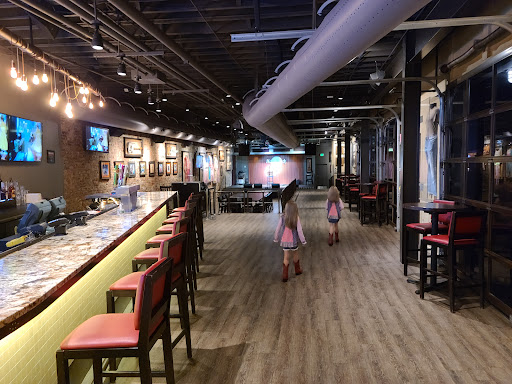 Restaurant «Hard Rock Cafe», reviews and photos, 100 Broadway, Nashville, TN 37201, USA