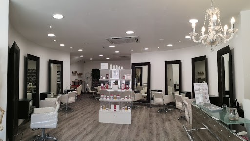 Artgalery Perruquers Mataró en Mataró, Barcelona