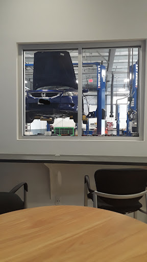 Car Dealer «Sullivan Honda», reviews and photos, 45 Migeon Ave, Torrington, CT 06790, USA