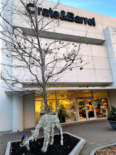 Furniture Store «Crate and Barrel», reviews and photos, 48 S Main St, West Hartford, CT 06107, USA
