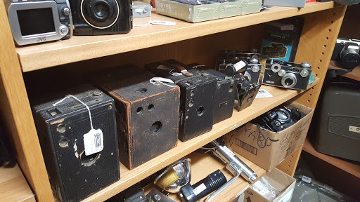 Camera Store «Old Camera Store», reviews and photos, 95 Geneva Dr, Oviedo, FL 32765, USA