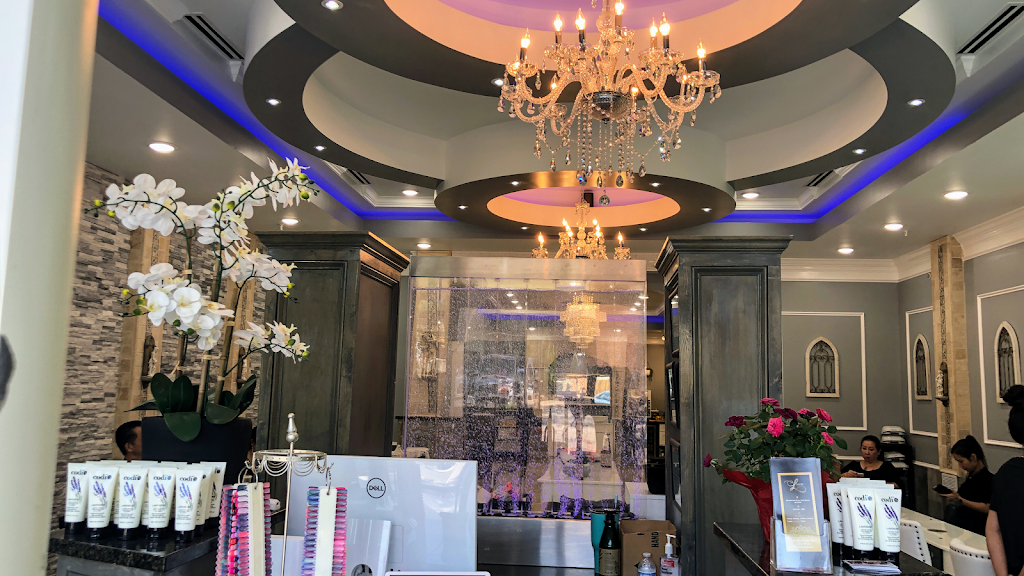 Lavish nails spa 27540