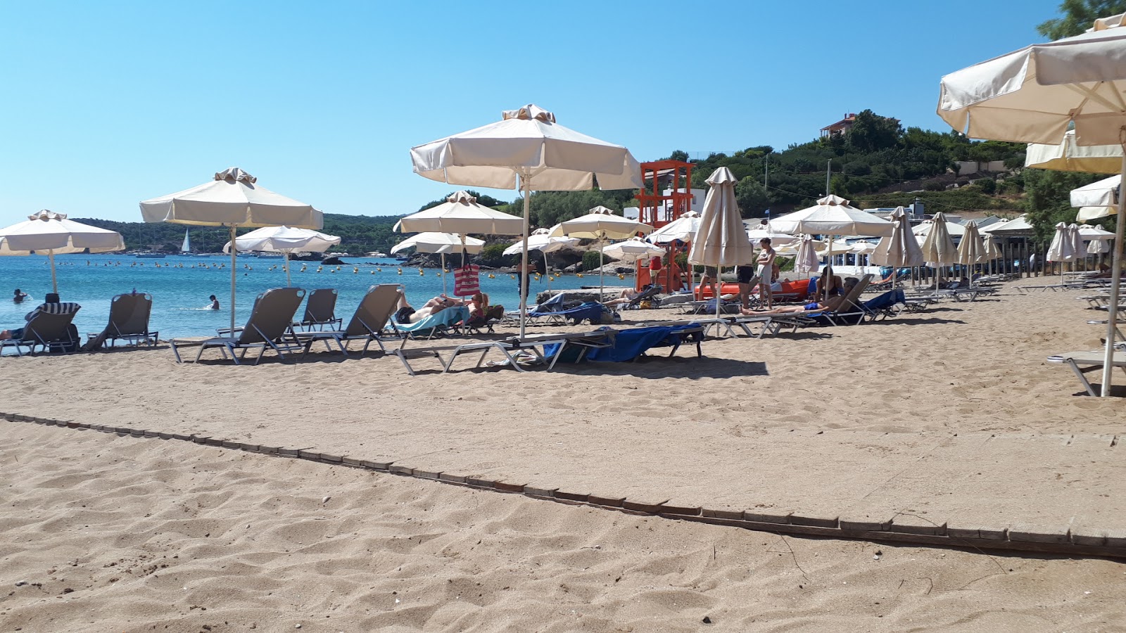 Photo de Paralia Souniou partie de la zone de l'hôtel