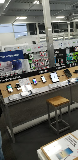 Electronics Store «Best Buy», reviews and photos, 5000 Jonestown Rd, Harrisburg, PA 17112, USA