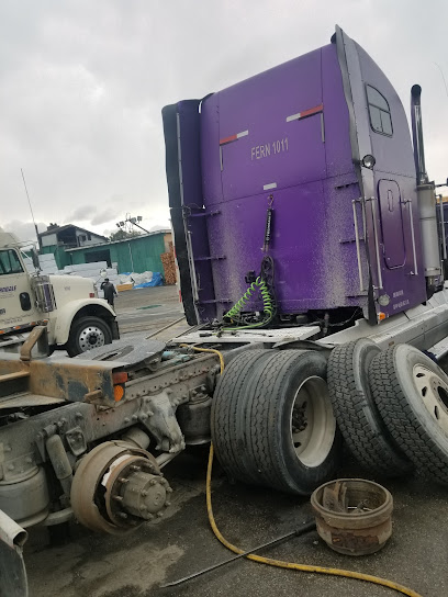 24/7 mobile truck and trailer repair