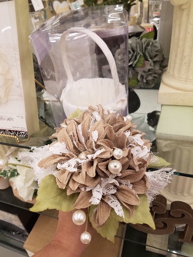 Craft Store «Hobby Lobby», reviews and photos, 4001 Hardwick St, Lakewood, CA 90712, USA