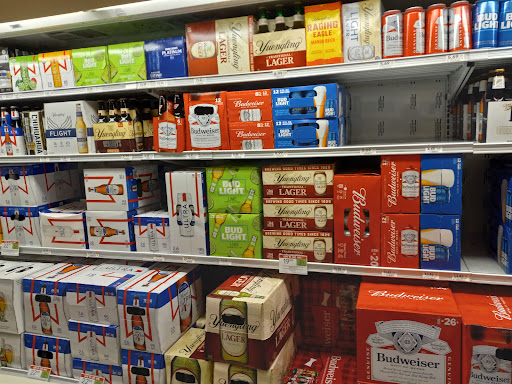 Supermarket «Publix Super Market at Country Club Plaza», reviews and photos, 18496 NW 67th Ave, Hialeah, FL 33015, USA