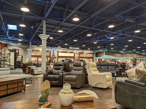 Furniture Store «Living Spaces - Van Nuys», reviews and photos, 14400 Arminta St, Panorama City, CA 91402, USA