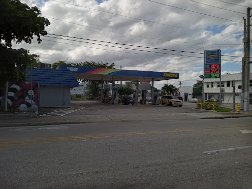 Gas Station «Sunoco Gas Station», reviews and photos, 200 NW 36th St, Miami, FL 33127, USA