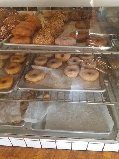 Donut Shop «Best Little Donut House», reviews and photos, 1821 East St, Concord, CA 94520, USA