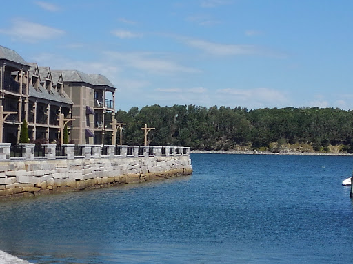 Sightseeing Tour Agency «Lulu Lobster Boat Ride», reviews and photos, 55 West St, Bar Harbor, ME 04609, USA