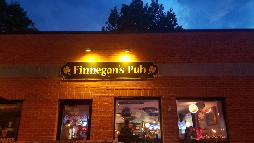 Finnegan's Pub 01749