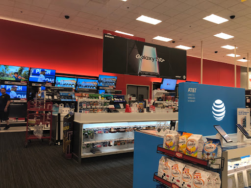 Department Store «Target», reviews and photos, 2333 63rd St, Woodridge, IL 60517, USA