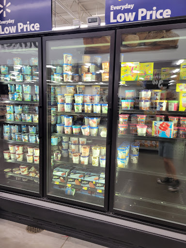 Department Store «Walmart Supercenter», reviews and photos, 638 Quequechan St, Fall River, MA 02721, USA