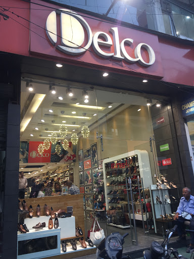 Delco Shoes