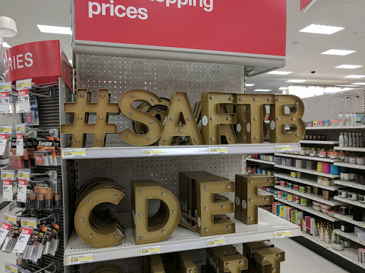 Department Store «Target», reviews and photos, 4040 N Oracle Rd, Tucson, AZ 85705, USA