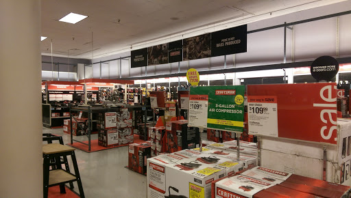 Department Store «Sears», reviews and photos, 4 Burr Ln, Lake Grove, NY 11755, USA