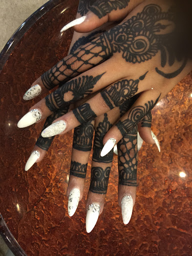 Nail Salon «Calhoun Nail Spa», reviews and photos, 3001 Hennepin Ave, Minneapolis, MN 55408, USA