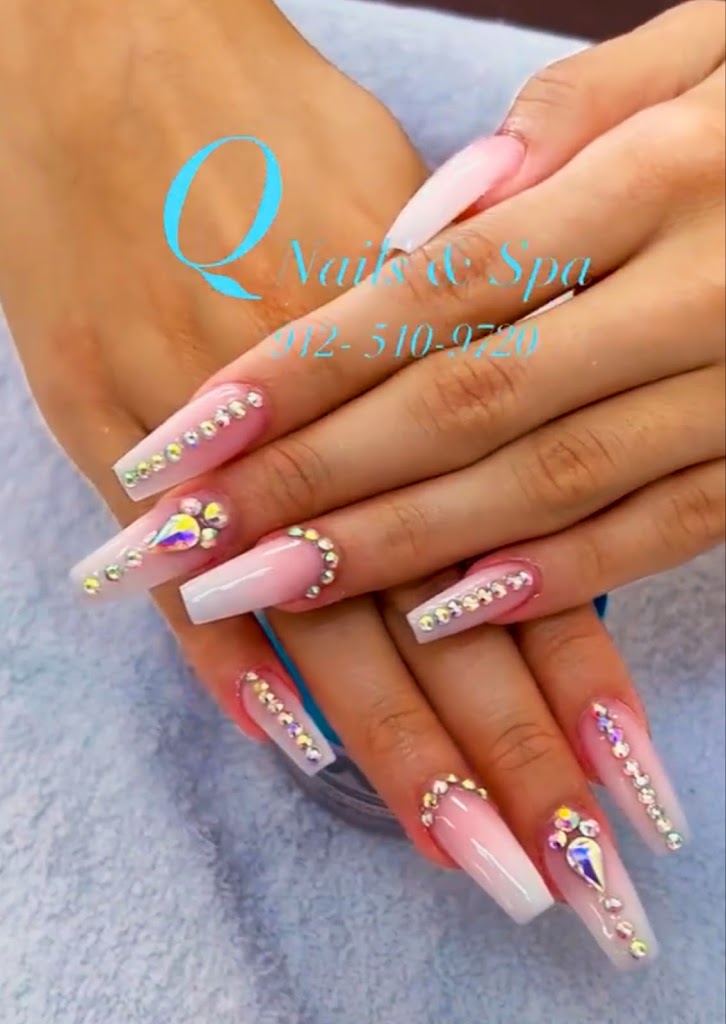Q NAILS & SPA 31558