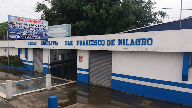 Academia Naval "San Francisco de Milagro" - Escuela