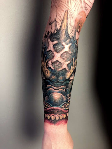 Tattoo Shop «Hailin Tattoo Studio», reviews and photos, 1136 N La Brea Ave, Los Angeles, CA 90038, USA