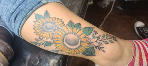 Explore this too shall pass tattoo ideas, creative tattoo ideas in Lewiston, available at Walkins tattoos studio