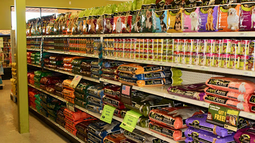 Pet Supply Store «Pet Club Avondale», reviews and photos, 1729 N Dysart Rd B-101, Avondale, AZ 85392, USA