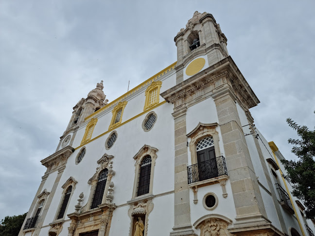 Avaliações doCapela dos Ossos de Faro em Faro - Igreja