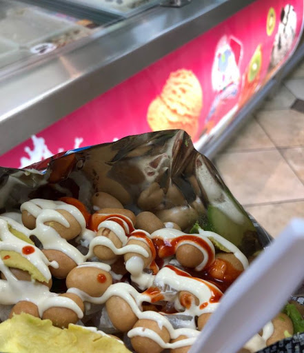 Ice Cream Shop «La Michoacana», reviews and photos, 559 N McLean Blvd, Elgin, IL 60123, USA