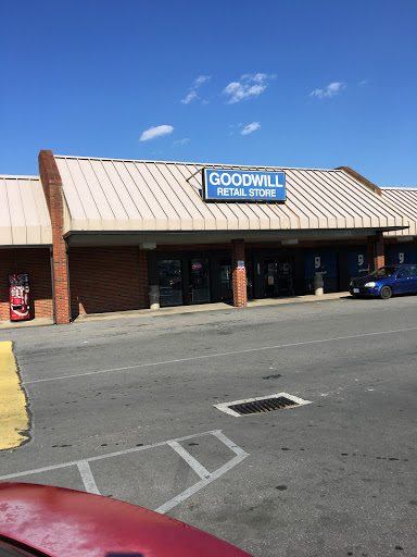 Thrift Store «Goodwill», reviews and photos, 1185 N Eastman Rd, Kingsport, TN 37664, USA