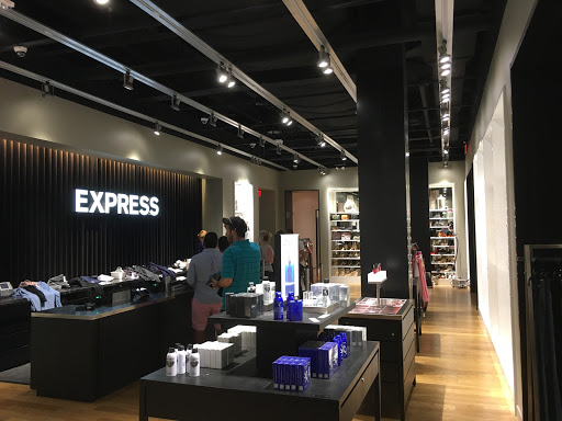 Clothing Store «Express», reviews and photos, 7021 S Memorial Dr, Tulsa, OK 74133, USA