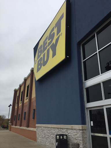 Electronics Store «Best Buy», reviews and photos, 8500 N Flintlock Rd, Kansas City, MO 64157, USA