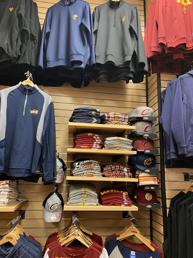 Sportswear Store «Rally House Parma», reviews and photos, 7891 W Ridgewood Dr, Parma, OH 44129, USA