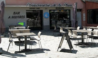 Intérieur du Restaurant Poissonnerie de la Place , Bar à Huîtres à Le Pradet - n°1