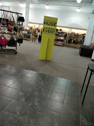 Shoe Store «DSW Designer Shoe Warehouse», reviews and photos, 6905 Mills Civic Pkwy, West Des Moines, IA 50266, USA
