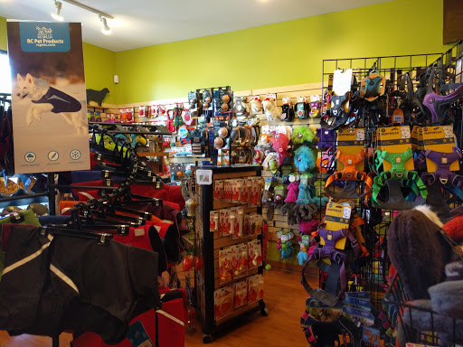 Pet Supply Store «Pet Elements», reviews and photos, 6511 California Ave SW, Seattle, WA 98136, USA