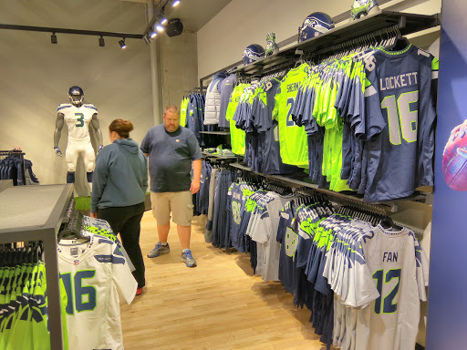 Sporting Goods Store «Nike Seattle», reviews and photos, 1500 6th Ave, Seattle, WA 98101, USA